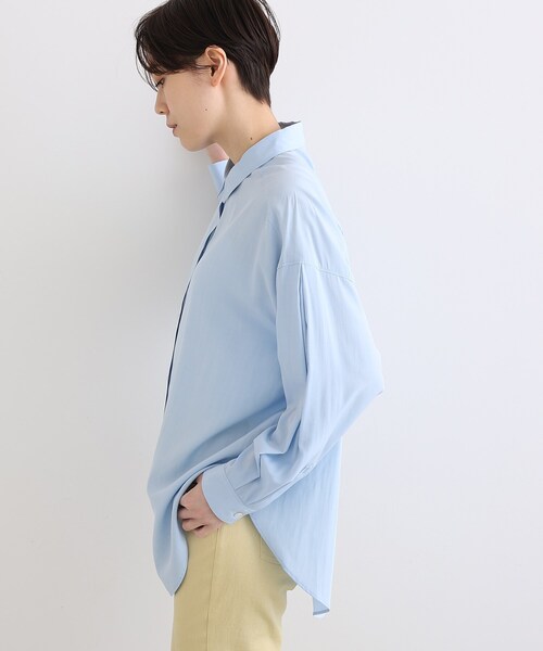 INDIVI（インディヴィ）の「【ビタミンE配合素材〈再生繊維(セルロース)〉/UVケア】セミオーバーブラウス（シャツ/ブラウス・レディース・ブラック/サックスブルー/ホワイト・38）」の13枚目の写真