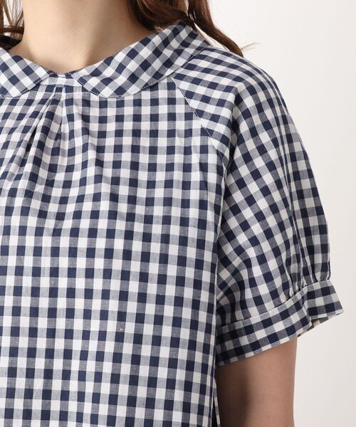 LAURA ASHLEY(ローラアシュレイ)の「バックボタンラウンドカラーラグランシャツ(シャツ/ブラウス・レディース・ホワイト・38)」の6枚目の写真
