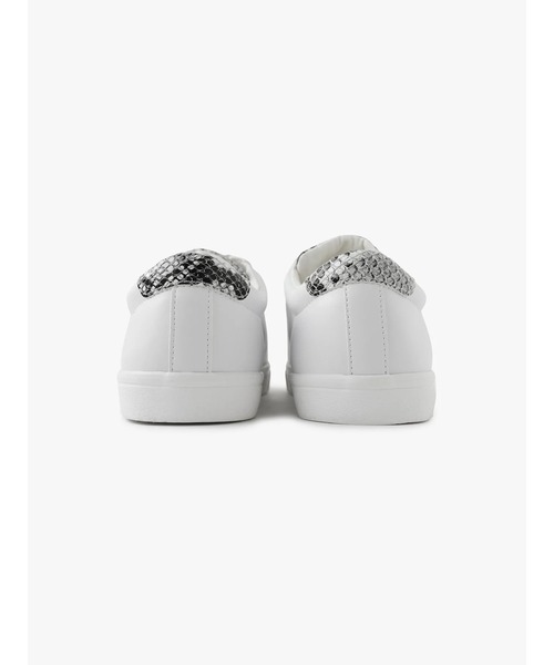 25S ヘビロテ確定！ CHANEL♡キルティングスニーカー 25C【シャネル】スニーカー キルティング 黒