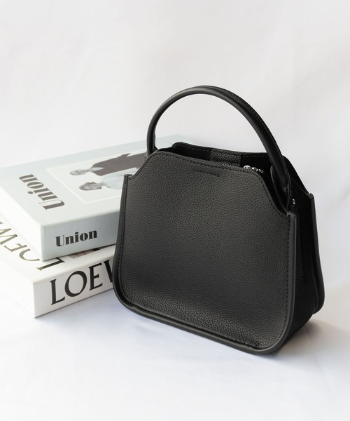 me+em select（ミームセレクト）の「【 2 way ショルダーストラップ付属 】フェイクレザーモダンスクエアワンハンドルバッグ（ハンドバッグ・レディース・モカ/ベージュ/ブラウン/ブラック・FREE）」の18枚目の写真