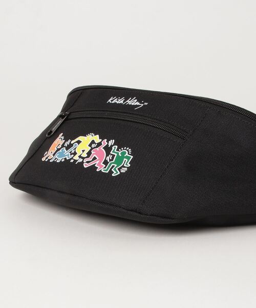 Keith Haring(キース・ヘリング)の「【Keith Haring】アートプリント ミニウエストサコッシュ KHB-KH2011 ※(ボディバッグ/ウエストポーチ・レディース・ブラック・FREE)」の4枚目の写真