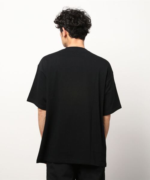 United Athle（ユナイテッドアスレ）の「United Athle/ 9.1オンス マグナムウェイト ビッグシルエット Tシャツ / 4411-01（Tシャツ/カットソー・メンズ・ナチュラル/ライトブルー/ブラック/カーキ/ライトグレー/ホワイト・MEDIUM/LARGE/X-LARGE）」の7枚目の写真