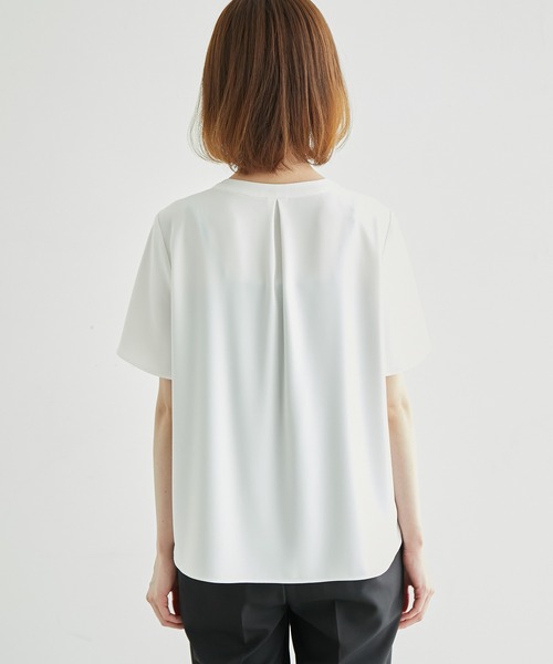 ROPE' PICNIC（ロペピクニック）の「【WEB限定カラー:ベージュ,ピンク】ボウタイフウタックハーフスリーブ（シャツ/ブラウス・レディース・チャコールグレー/ホワイト/ベージュ/ネイビー/ラベンダー/ピンク・38）」の20枚目の写真