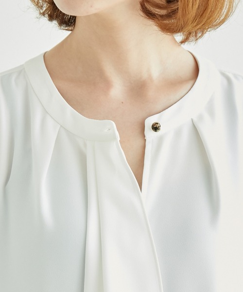 ROPE' PICNIC（ロペピクニック）の「【WEB限定カラー:ベージュ,ピンク】ボウタイフウタックハーフスリーブ（シャツ/ブラウス・レディース・チャコールグレー/ホワイト/ベージュ/ネイビー/ラベンダー/ピンク・38）」の10枚目の写真