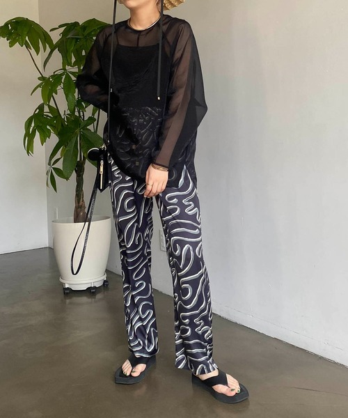 CAPRICIEUX LE'MAGE（カプリシューレマージュ）の「ART柄イージーパンツ（その他パンツ・レディース・ブラック/グリーン・FREE）」の19枚目の写真