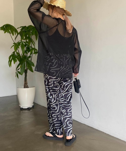 CAPRICIEUX LE'MAGE（カプリシューレマージュ）の「ART柄イージーパンツ（その他パンツ・レディース・ブラック/グリーン・FREE）」の8枚目の写真