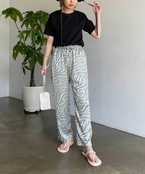 CAPRICIEUX LE'MAGE（カプリシューレマージュ）の「ART柄イージーパンツ（その他パンツ・レディース・ブラック/グリーン・FREE）」の20枚目の写真