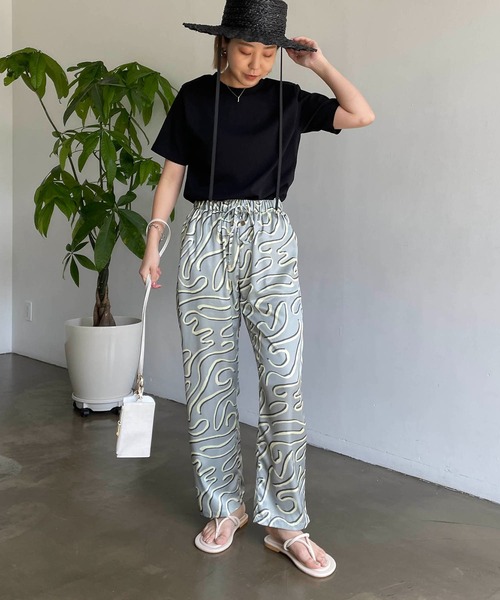 CAPRICIEUX LE'MAGE（カプリシューレマージュ）の「ART柄イージーパンツ（その他パンツ・レディース・ブラック/グリーン・FREE）」の18枚目の写真