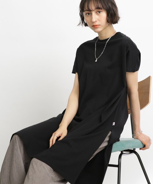 SHOO・LA・RUE(シューラルー)の「◆【接触冷感/洗濯機可】スリット タックスリーブワンピース(ワンピース・レディース・ホワイト系/ブラック/オリーブ/ピンク系/ブルー・02/03)」の1枚目の写真