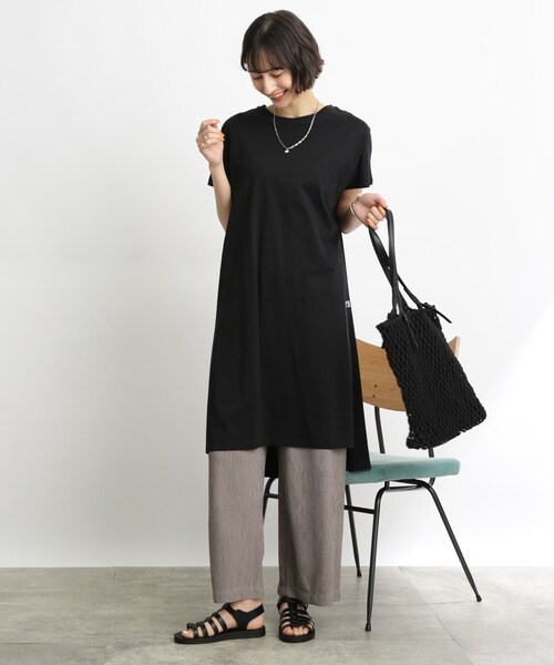 SHOO・LA・RUE(シューラルー)の「◆【接触冷感/洗濯機可】スリット タックスリーブワンピース(ワンピース・レディース・ホワイト系/ブラック/オリーブ/ピンク系/ブルー・02/03)」の18枚目の写真