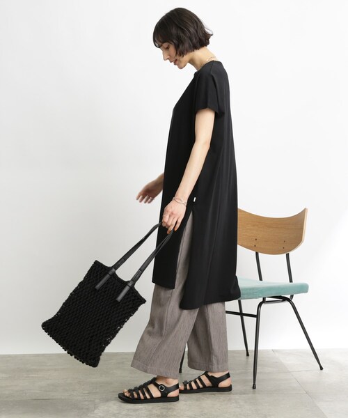 SHOO・LA・RUE(シューラルー)の「◆【接触冷感/洗濯機可】スリット タックスリーブワンピース(ワンピース・レディース・ホワイト系/ブラック/オリーブ/ピンク系/ブルー・02/03)」の19枚目の写真