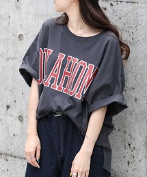 HONEYSUCKLE ROSE | 【HONEYSUCKLE ROSE】カレッジビッグロゴTシャツ(Tシャツ/カットソー)