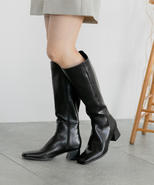 mysty woman(ミスティウーマン)の「レディライクロングブーツ 122775(ブーツ・レディース・ブラック/ブラウン/グレイッシュベージュ・MEDIUM/LARGE)」の2枚目の写真