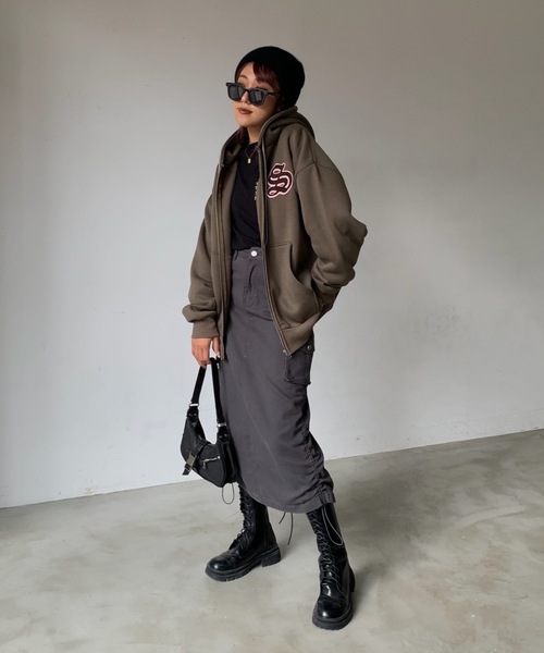 SHAGGIE(シャギー)の「裏起毛サガラ刺繍フロントZIPパーカー(パーカー・レディース・グレー/ブラック/カーキ/ブラウン・FREE)」の16枚目の写真