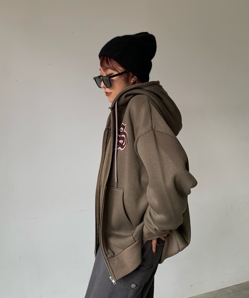 SHAGGIE(シャギー)の「裏起毛サガラ刺繍フロントZIPパーカー(パーカー・レディース・グレー/ブラック/カーキ/ブラウン・FREE)」の12枚目の写真