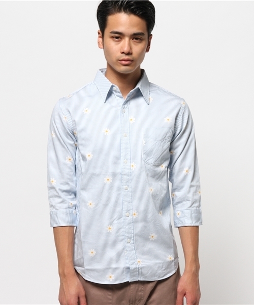 SHIPS GENERAL SUPPLY(シップスジェネラルサプライ)の「SHIPS GENERAL SUPPLY(シップス ジェネラルサプライ): フラワープリント 7スリーブシャツ■(シャツ/ブラウス・メンズ・ホワイト/オフホワイト/ナチュラル/ネイビー/ストーン/ブルー系その他/ホワイト×ブルー/ダークブルー/ブルー・X-LARGE/MEDIUM/SMALL/LARGE)」の16枚目の写真