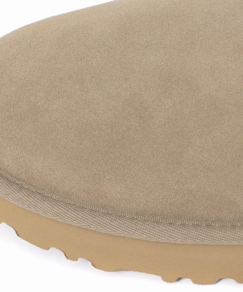 UGG(アグ)の「【UGG / アグ】別注 CLASSIC SLIP-ON(スリッポン・メンズ・ベージュ・26cm/27cm/28cm)」の18枚目の写真