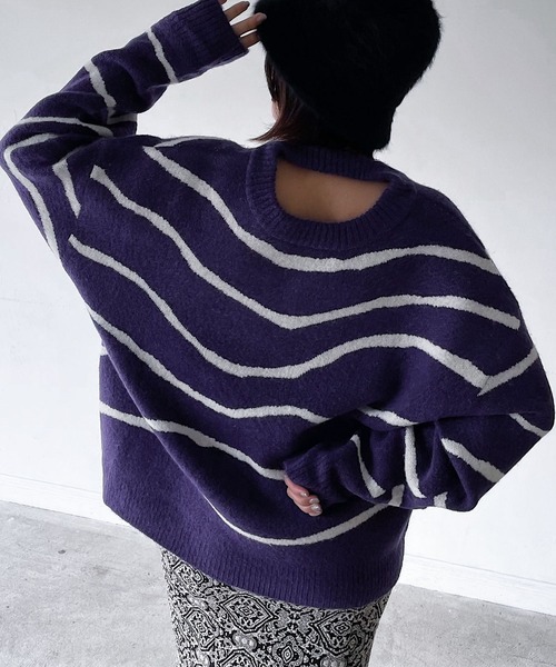 PAGEBOY（ページボーイ）の「バックオープンマーブル柄ニット（ニット/セーター・レディース・ブラック/パープル/オフホワイト・FREE）」の16枚目の写真