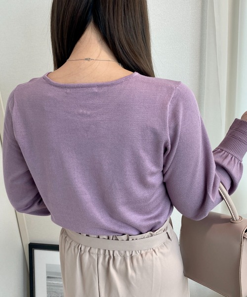 CECIL McBEE（セシルマクビー）の「3連パール付きプルオーバー（ニット/セーター・レディース・ライトグレー/ピンク/イエロー/ブラック/オフホワイト/ブルー・MEDIUM）」の9枚目の写真