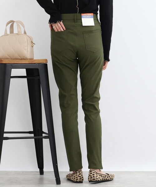 SHOO・LA・RUE（シューラルー）の「◆ウエストのフィット感が心地良い！【SS-3L】裏起毛ストレッチ スキニーパンツ（その他パンツ・レディース・ブラック/カーキ/キャメル/ボルドー・01/03/02/10/04/05）」の22枚目の写真