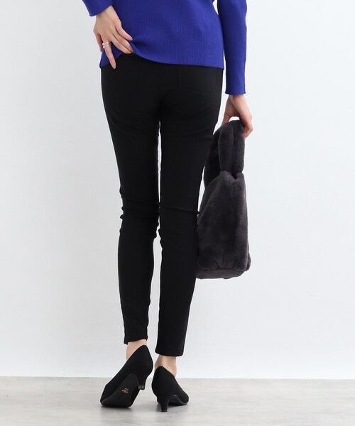 SHOO・LA・RUE（シューラルー）の「◆ウエストのフィット感が心地良い！【SS-3L】裏起毛ストレッチ スキニーパンツ（その他パンツ・レディース・ブラック/カーキ/キャメル/ボルドー・01/03/02/10/04/05）」の5枚目の写真