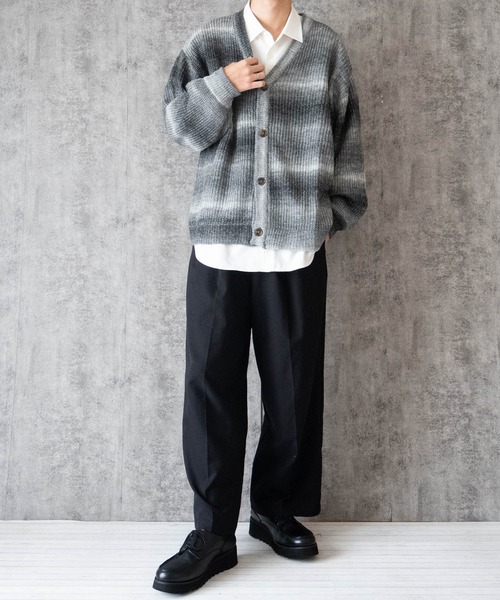 Ritzy（リッツィー）の「グラデーションボーダーボリューム袖カーディガン レディース メンズ（カーディガン/ボレロ・メンズ・グリーン/レインボー/ベージュ/ブラック・LARGE/X-LARGE/MEDIUM）」の10枚目の写真