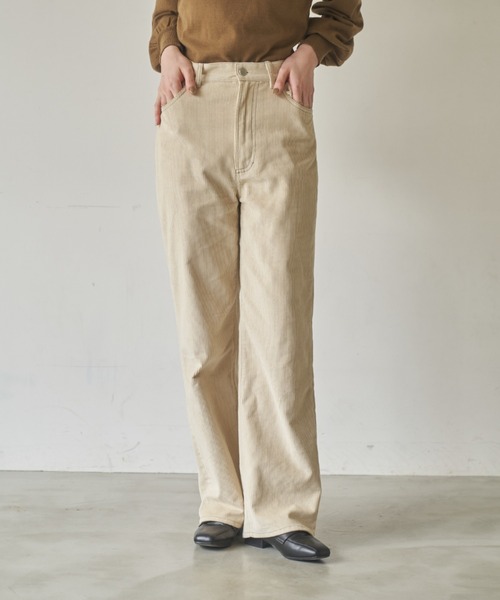 idem（イデム）の「【ZOZOTOWN限定】corduroy ufufu pants/コーデュロイストレートパンツ【Sサイズ展開あり】（その他パンツ・レディース・アイボリー/カーキ・SMALL/MEDIUM/LARGE）」の10枚目の写真