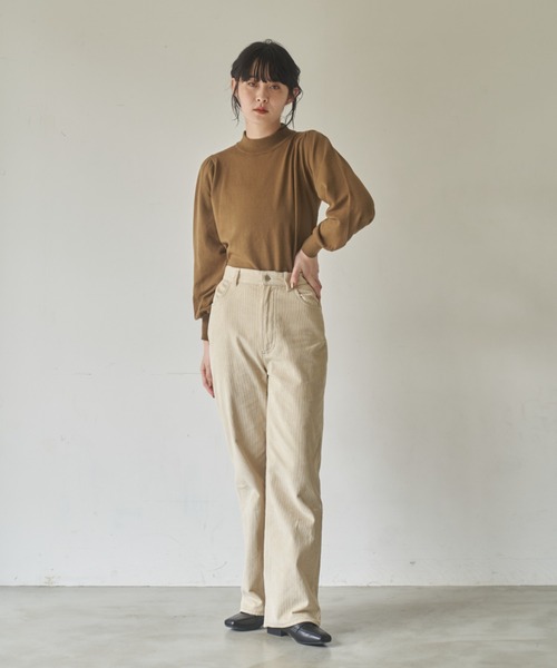 idem（イデム）の「【ZOZOTOWN限定】corduroy ufufu pants/コーデュロイストレートパンツ【Sサイズ展開あり】（その他パンツ・レディース・アイボリー/カーキ・SMALL/MEDIUM/LARGE）」の21枚目の写真
