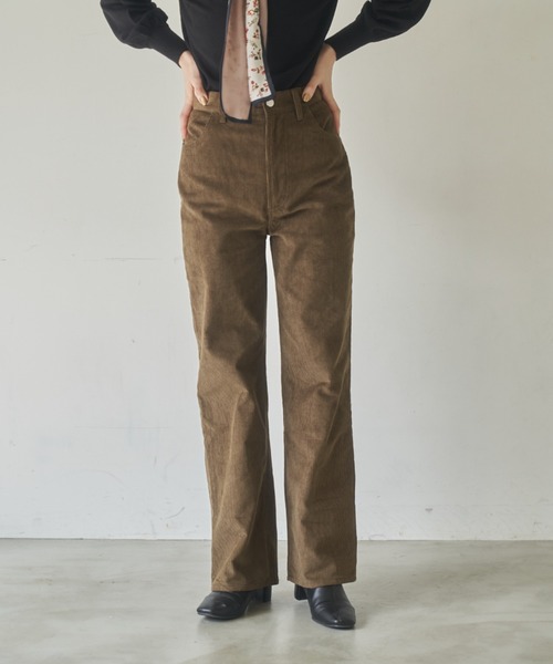 idem（イデム）の「【ZOZOTOWN限定】corduroy ufufu pants/コーデュロイストレートパンツ【Sサイズ展開あり】（その他パンツ・レディース・アイボリー/カーキ・SMALL/MEDIUM/LARGE）」の4枚目の写真