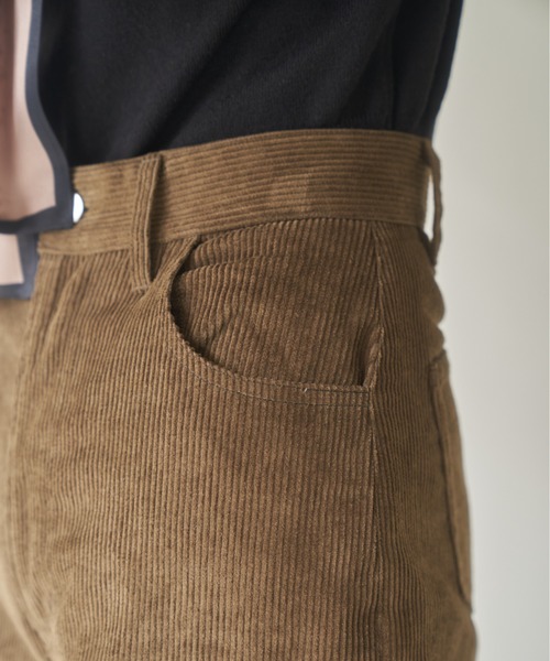 idem（イデム）の「【ZOZOTOWN限定】corduroy ufufu pants/コーデュロイストレートパンツ【Sサイズ展開あり】（その他パンツ・レディース・アイボリー/カーキ・SMALL/MEDIUM/LARGE）」の17枚目の写真