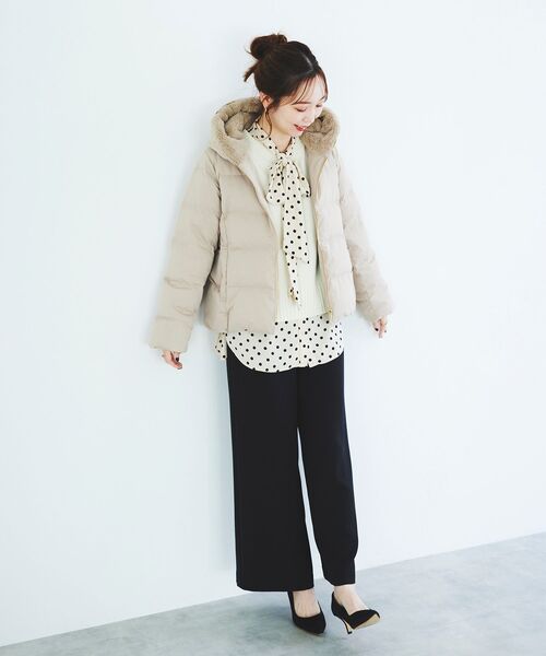 le.coeur blanc（ルクールブラン）の「ファーフードショートダウン（ダウンジャケット/コート・レディース・ベージュ/モカ/ブラック/ピンクベージュ・40/38/36）」の16枚目の写真