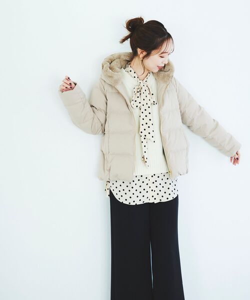 le.coeur blanc（ルクールブラン）の「ファーフードショートダウン（ダウンジャケット/コート・レディース・ベージュ/モカ/ブラック/ピンクベージュ・40/38/36）」の17枚目の写真