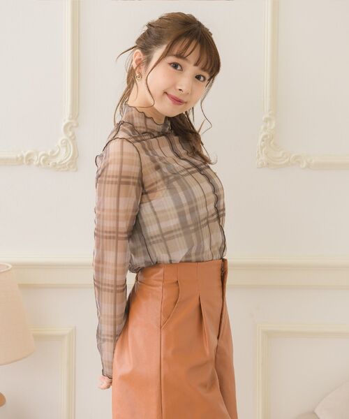 ems excite(エムズエキサイト)の「チェックシアー長袖CT(Tシャツ/カットソー・レディース・グリーン系その他/ブラウン系その他/ブラック系その他・FREE)」の13枚目の写真