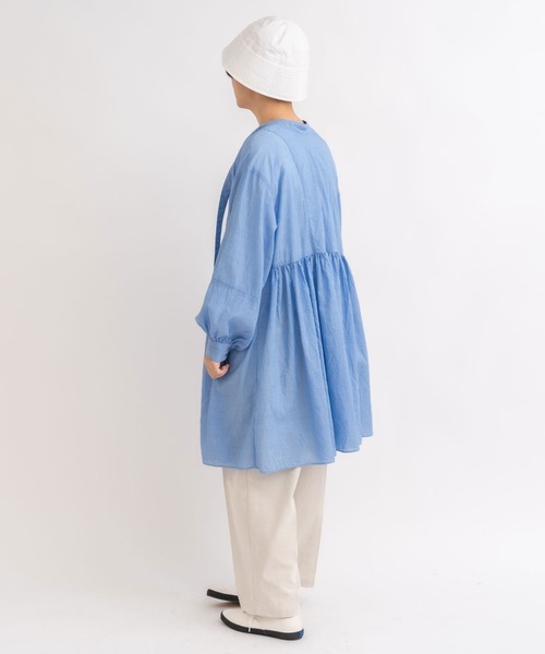 yuni（ユニ ）の「キャッチワッシャー ペプラム 2wayブラウス C