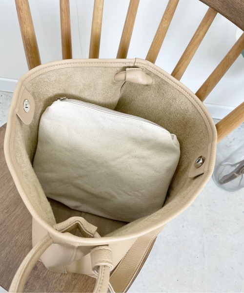 StyleSea（スタイルシー）の「サイドハンドルバッグ（ショルダーバッグ・レディース・ブラック/ベージュ/ブラウン・FREE）」の9枚目の写真