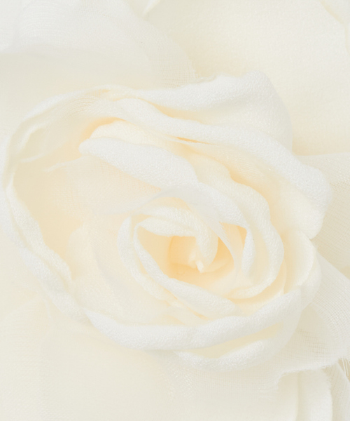 abahouse mavie(アバハウスマヴィ)の「【セレモニー対応】コサージュ(ブローチ/コサージュ・レディース・チャコールグレー/ライトグレー/ベージュ/オフホワイト/アイボリー・フリー)」の8枚目の写真