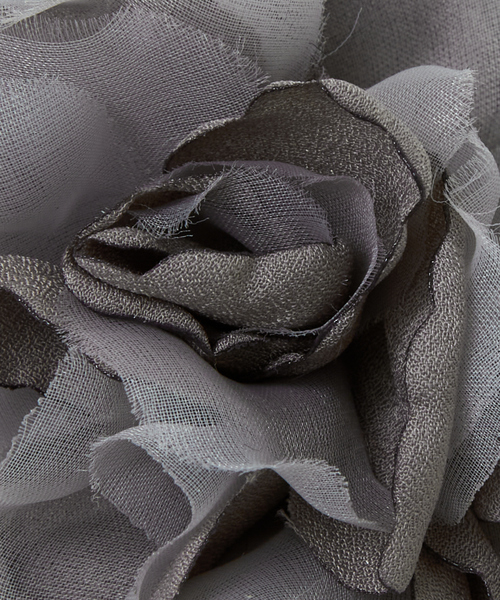 abahouse mavie(アバハウスマヴィ)の「【セレモニー対応】コサージュ(ブローチ/コサージュ・レディース・チャコールグレー/ライトグレー/ベージュ/オフホワイト/アイボリー・フリー)」の11枚目の写真