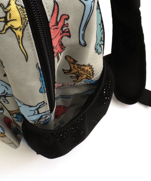 BREEZE（ブリーズ）の「福井県立恐竜博物館コラボ 恐竜総柄リュック（バックパック/リュック・キッズ・ブラック/ベージュ・MEDIUM/SMALL）」の11枚目の写真