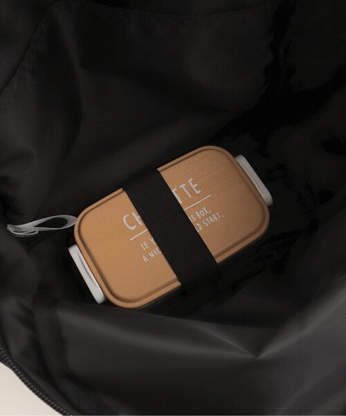 BREEZE（ブリーズ）の「福井県立恐竜博物館コラボ 恐竜総柄リュック（バックパック/リュック・キッズ・ブラック/ベージュ・MEDIUM/SMALL）」の14枚目の写真