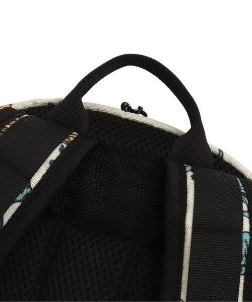 BREEZE（ブリーズ）の「福井県立恐竜博物館コラボ 恐竜総柄リュック（バックパック/リュック・キッズ・ブラック/ベージュ・MEDIUM/SMALL）」の18枚目の写真