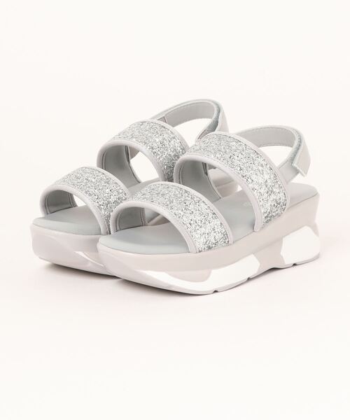 Balancoire（ブランコアール）の「グリッターダブルベルトスポーツサンダル（サンダル・レディース・ブラック/シルバー/ゴールド・M/L/S/LL）」の8枚目の写真