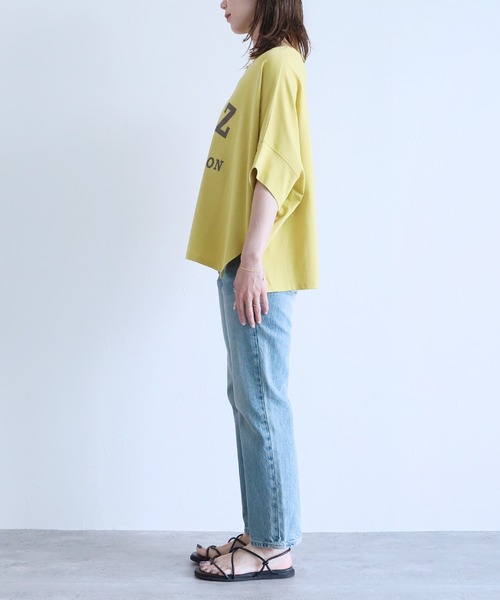 reca(レカ)の「ドルマンロゴカットソー(Tシャツ/カットソー・レディース・オフホワイト/イエロー/ブラック/グレイッシュベージュ・M)」の7枚目の写真