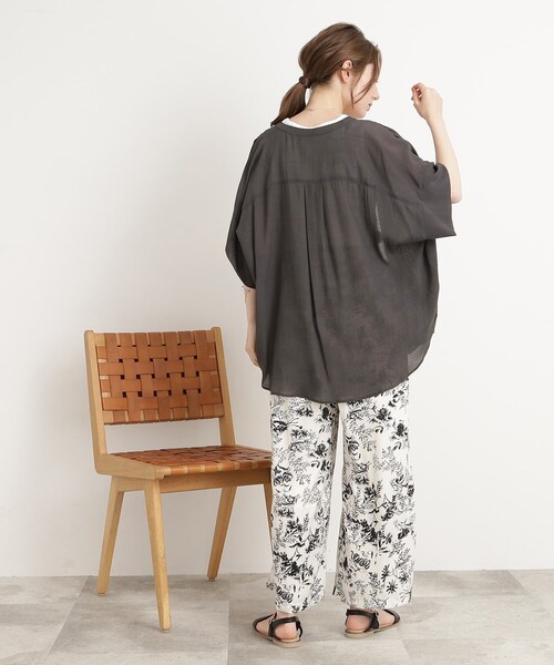 DRESKIP（ドレスキップ）の「◆【大人の抜け感】シアースラブバンドカラーシャツ（シャツ/ブラウス・レディース・ライトベージュ/グレー系その他/オレンジ/ライトグリーン・00）」の7枚目の写真