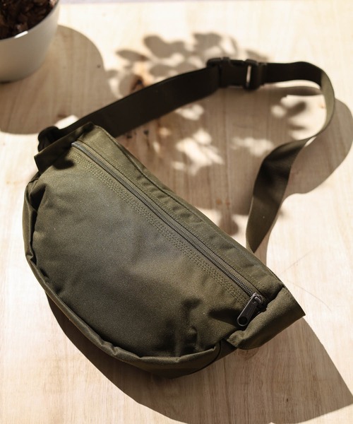 Timberland（ティンバーランド）の「■Eastpak  x Timberland■ BUNDEL TBL（ボディバッグ/ウエストポーチ・メンズ・ブラック/カーキ/カモフラージュ・FREE）」の4枚目の写真