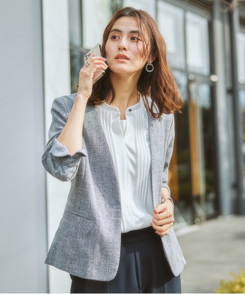 7days Life Styling（セブンデイズライフスタイリング）の「【品番振替】洗える麻調合繊７分袖ストレッチノーカラージャケット（接触冷感・防しわ・ストレッチ・UVカット）（ノーカラージャケット・レディース・ベージュ系/ネイビー系1/ライトグレー系/ネイビー系・L/M/S/LL）」の12枚目の写真