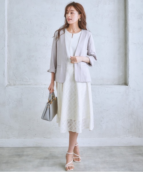 7days Life Styling（セブンデイズライフスタイリング）の「【品番振替】洗える麻調合繊７分袖ストレッチノーカラージャケット（接触冷感・防しわ・ストレッチ・UVカット）（ノーカラージャケット・レディース・ベージュ系/ネイビー系1/ライトグレー系/ネイビー系・L/M/S/LL）」の10枚目の写真