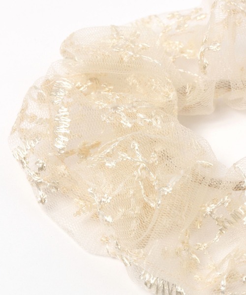 LOWRYS FARM(ローリーズファーム)の「シシュウシュシュ 963870(ヘアゴム・レディース・ブラック/ブラウン/アイボリー/ブラック系その他・FREE)」の8枚目の写真