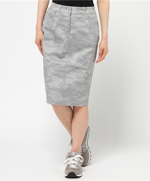 earth music&ecology（アースミュージックアンドエコロジー）の「迷彩タイトタックスカート（スカート・レディース・ライトグレー/ベージュ/カーキ/ネイビー・SMALL/MEDIUM）」の2枚目の写真