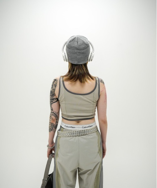 XU（エックスユー）の「ストリートファッション XU エックスユー mesh track pants トラックパンツ ナイロンパンツ ラインパンツ ジョガーパンツ カーゴパンツ テック系（カーゴパンツ・メンズ・ライトグレー・ONE SIZE）」の3枚目の写真