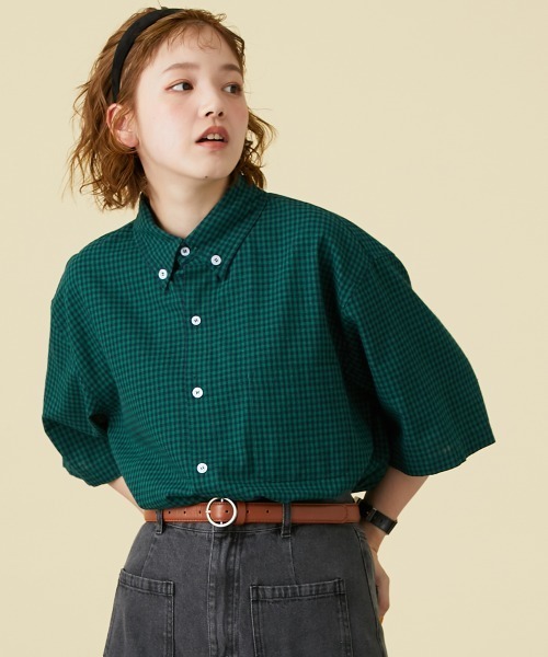 Le temps riche(ルタンリッシュ)の「ハーフスリーブボタンダウンシャツ <Le temps riche>(シャツ/ブラウス・レディース・サックスブルー/ネイビー/グリーン・M/L)」の2枚目の写真